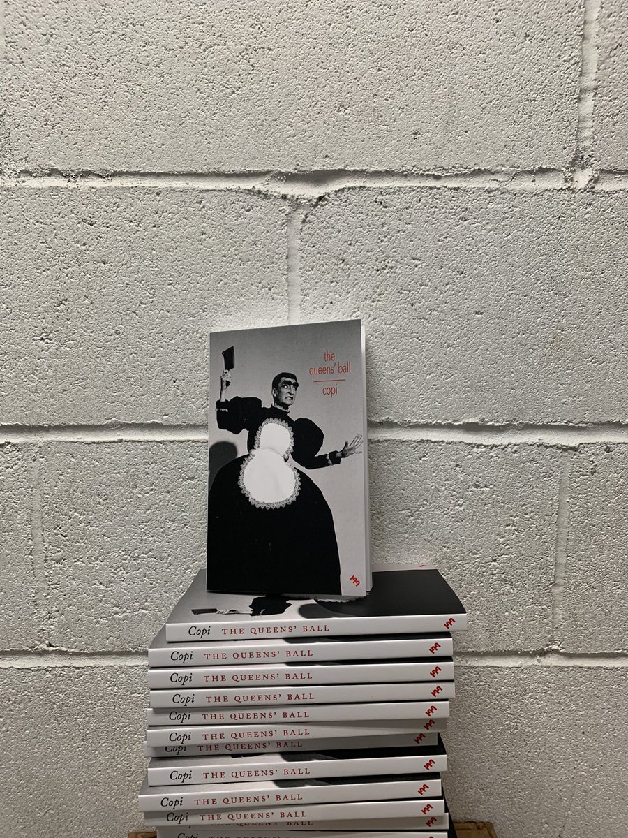 one of the books I’m most excited to bringing in: Copi’s THE QUEENS’ BALL (released by @inpatientpress / translated by @dedreytnien), in all 5 McNally Jackson locations tomorrow! César Aira says, “by 1978, Copi was already an aesthetic”