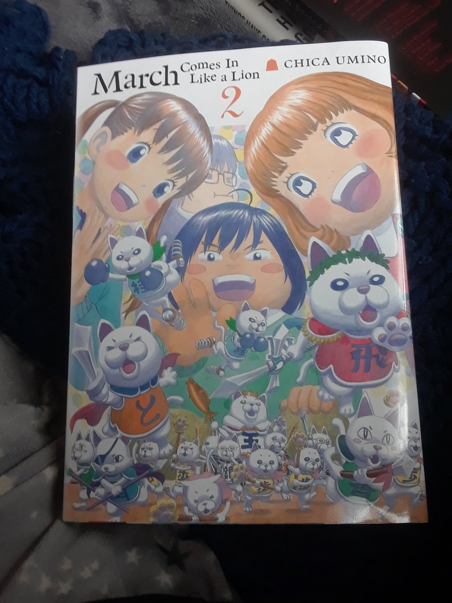 Got this in today! I'm so glad I was able to get my hands on the special dust jacket for this volume 💖 thank you @denpa_books