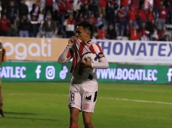 diego8armas's tweet photo. Paso a paso, y confiando 🙌🏼 @TecnicoUOficial https://t.co/I6gen6eTtu