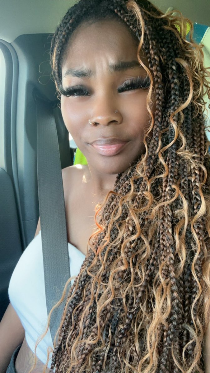Jaspuhss's tweet photo. selfies been eating down lately 🫶🏾 https://t.co/H5ZPJOMOD5