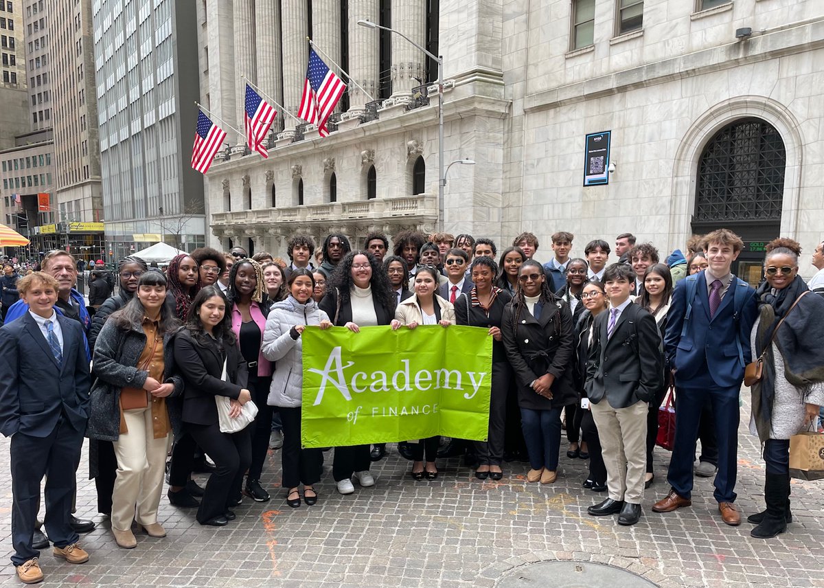43 students from Alexandria City High School's Academy of Finance (@TCW_AOF) recently explored NYC's Financial District, touring NYSE & Wall Street, and even chatted with a Class of 2010 Academy alum who's now a VP at Morgan Stanley! #BeFutureReady