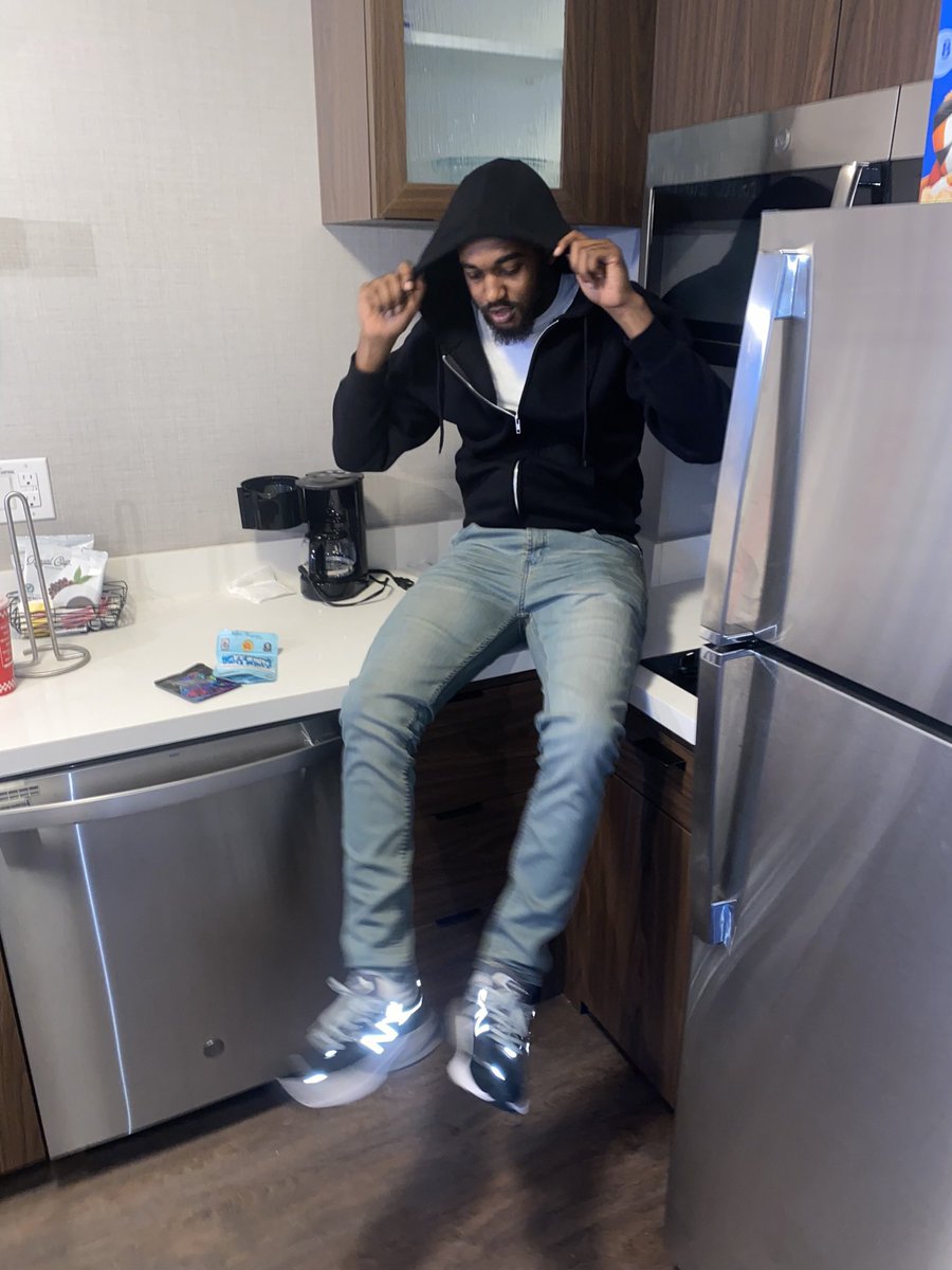 TraphouseJah's tweet photo. 💜 https://t.co/F1gk46zDzE