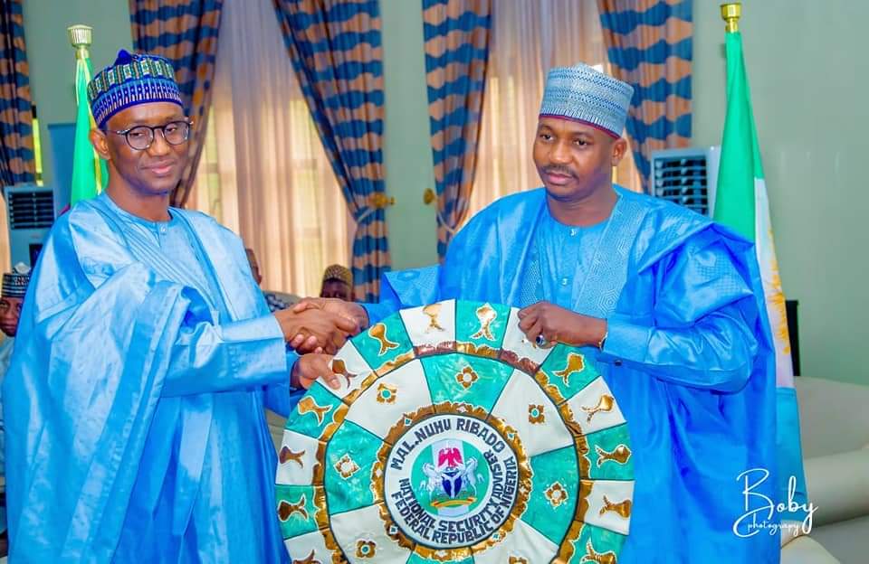 Ahmedaliyuskt's tweet photo. I had the honor of receiving the National Security Adviser, Malam Nuhu Ribadu, at the Sokoto State Government House. The NSA was visiting Sokoto to attend the combined convocation lecture of Usmanu Danfodiyo University Sokoto. We had a fruitful meeting with him concerning the issue of insecurity, and In sha Allah, based on our discussions, the people of Sokoto will soon begin to feel the impact.

As I mentioned before, and will continue to emphasize today and in the future, the issue of insecurity is not just a concern for me, the President, or the NSA; it affects all of us, and it's crucial that we collaborate effectively to address it.

I want to express my gratitude for the efforts of the NSA and the President in their fight against insecurity. Addressing insecurity remains a top priority in our 9-point smart agenda, and together, we will persist in our efforts to tackle this issue, by the will of God.
