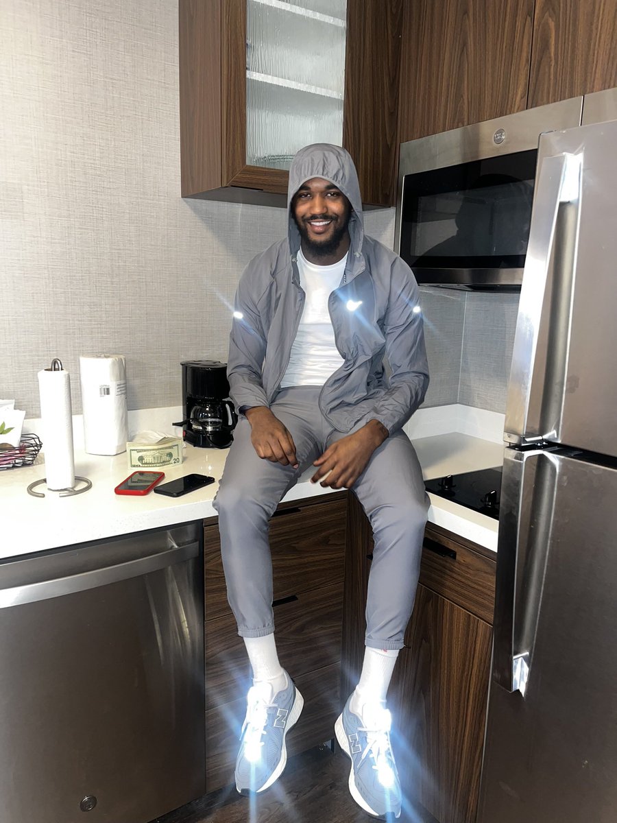 TraphouseJah's tweet photo. 💜 https://t.co/y6krEiEOQ9