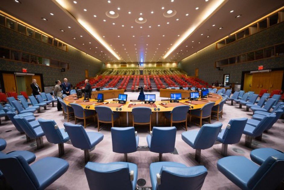 #MiddleEast | #Palestine’s full @UN membership application will not be submitted to UNGA due to veto in #UNSC.   🇨🇭 abstained. The Federal Council considers that such a step should take place at a time when it could fit in with the logic of an emerging peace.   🇨🇭 remains