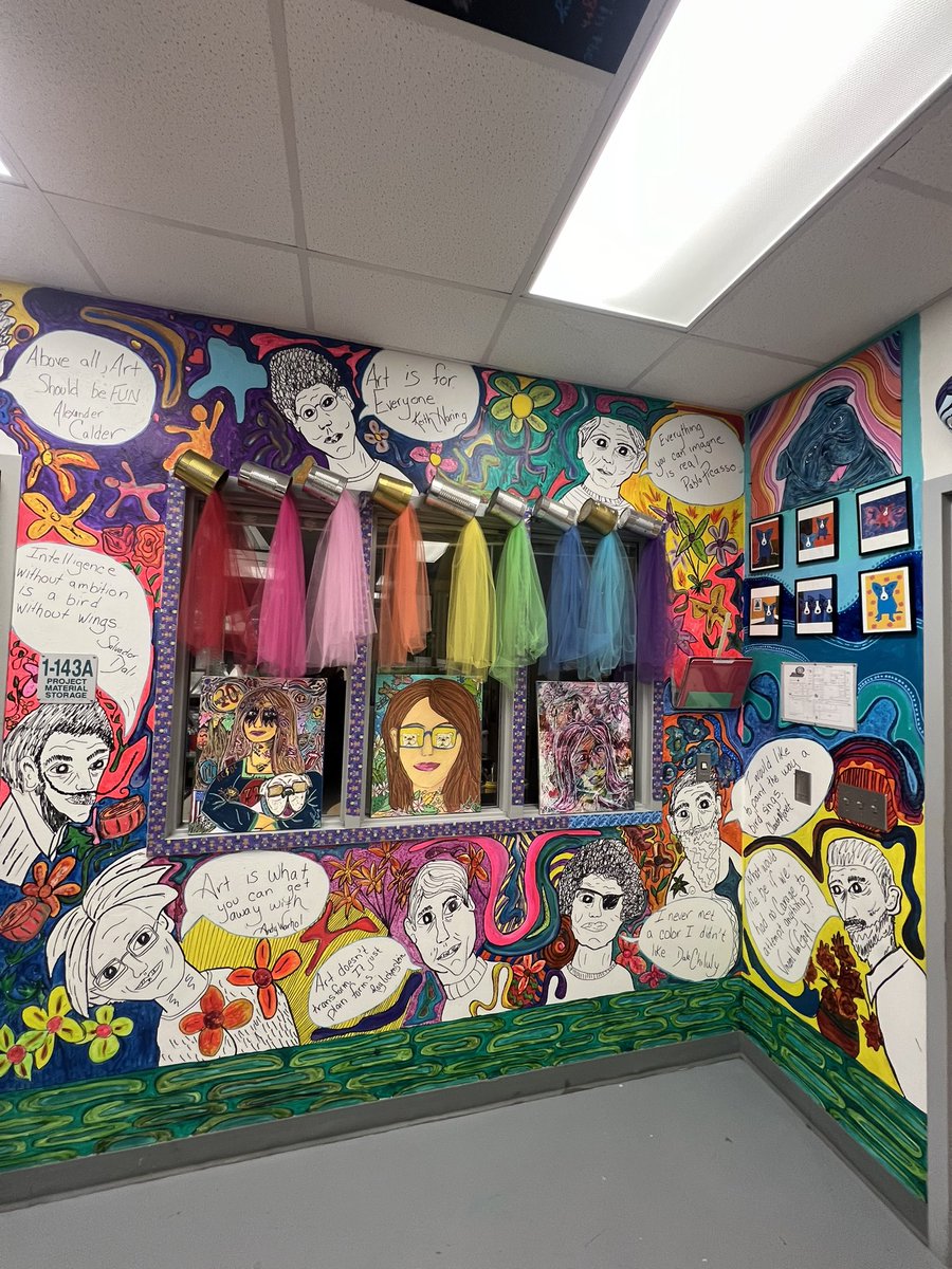 EastLeeCountyHS's tweet photo. Ms. Forbes' Draw 2 & Paint 2 students are bringing creativity to life with a collaborative mural project! Keilyn, Faith, Cressida, Andi, David & Christopher are pooling their talents to craft a vibrant masterpiece on our classroom wall. Stay tuned for the unveiling! #MuralProject https://t.co/4ygQtqfFum
