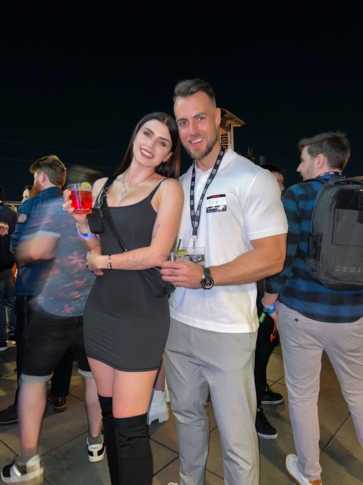 Happy birthday to my man and forever fav tank @Methodsco ??⚔️ https://t.co/9y0y0rZlf0