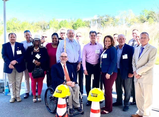 AAACarolinas's tweet photo. Joined @FlaggerForce & partners in Winston-Salem, NC today to help raise awareness to the dangers in work zones. Big thanks to @SenatorSawyer for her efforts to help strengthen the #MoveOver Law in NC. #NWZAW #Orange4Safety https://t.co/6Fn5fBswzP