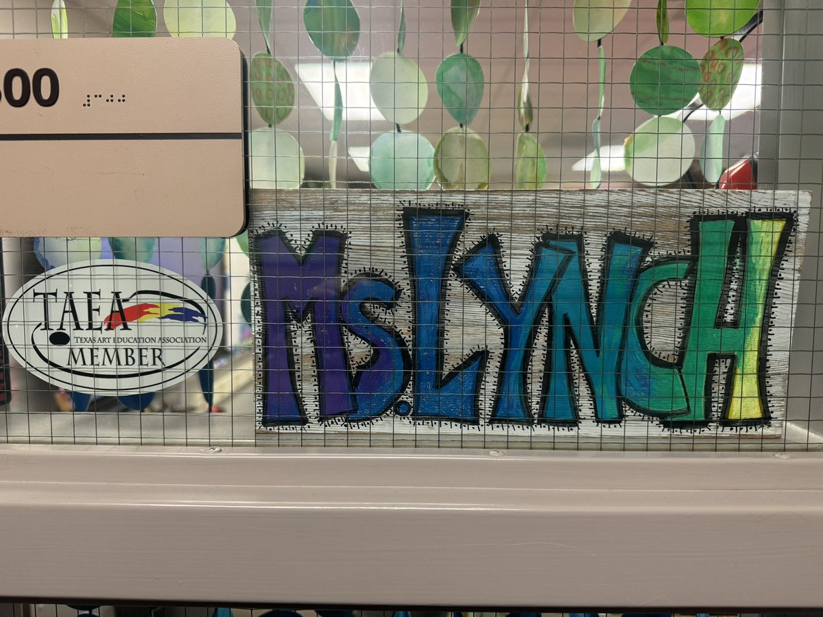 Humble ISD Visual Arts tweet media