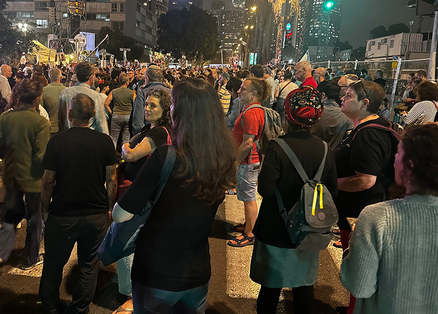 Multied's tweet image. DAY 195 OF THE WAR: Sanctions on Iran, Hostages Day 195, Anti-Semitism in US, Columbia Univ. in the Center of the Storm
open.substack.com/pub/marcschulm…