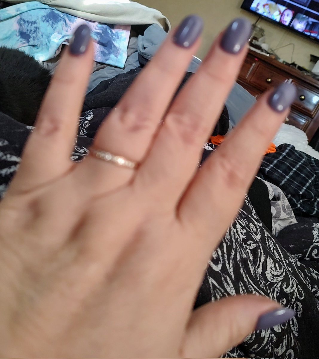 SynnaSlater's tweet photo. Not that anyone cares but I got my nails done today 😂😉 https://t.co/A4w1XhrwGy
