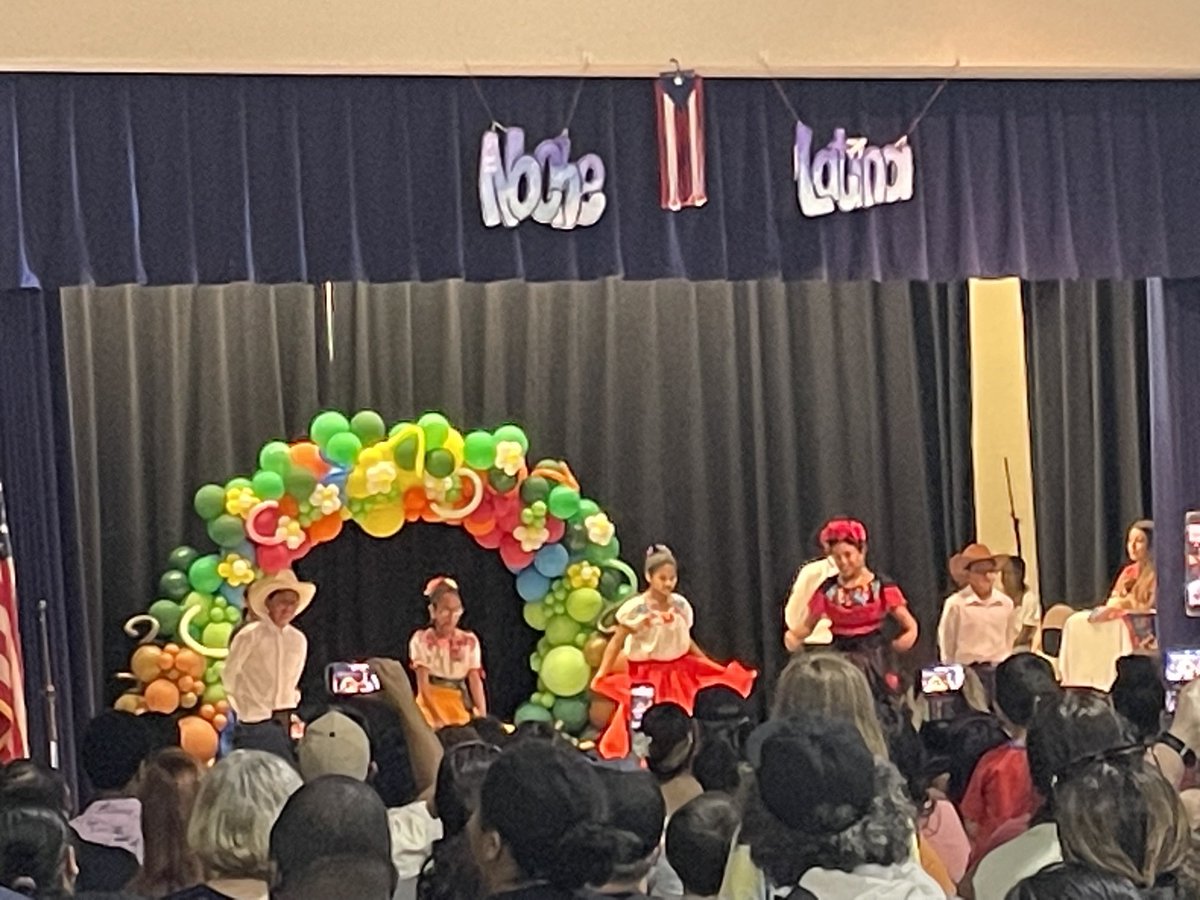 Amy Cummings tweet media