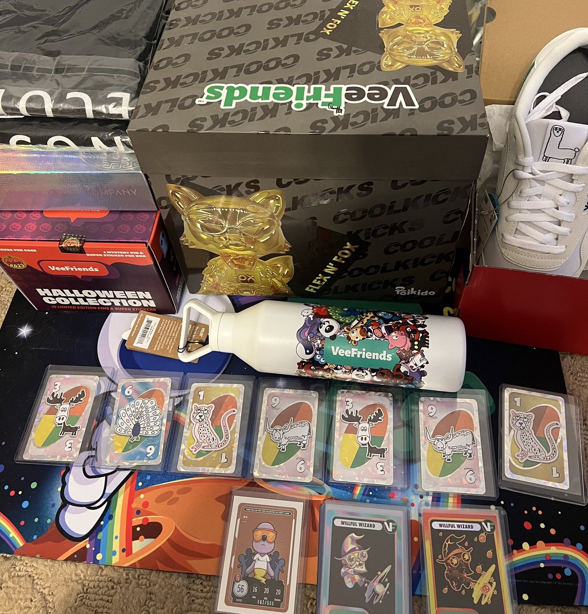 Let me know what you want! I can ship out tmw! 💀@veefriends Flexin fox gold figurine $200 Veefriends veecon water bottle $75 VFC Flamingo sunglasses $75 Sealed Halloween pin/sticker case$300 2 size 11 Alpaca Reebok shoes $55 each Uno cards lot of 7 $40 Very rare “live