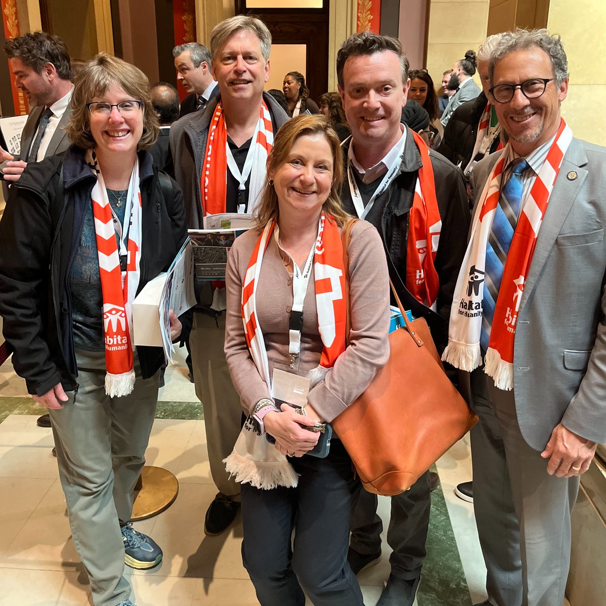 Today I had the opportunity to meet with constituents representing @tchabitat discussing ways to increase homeownership in Minnesota. Having a stable, affordable home is foundational in supporting an individual’s wellbeing. Thank you for the scarf!