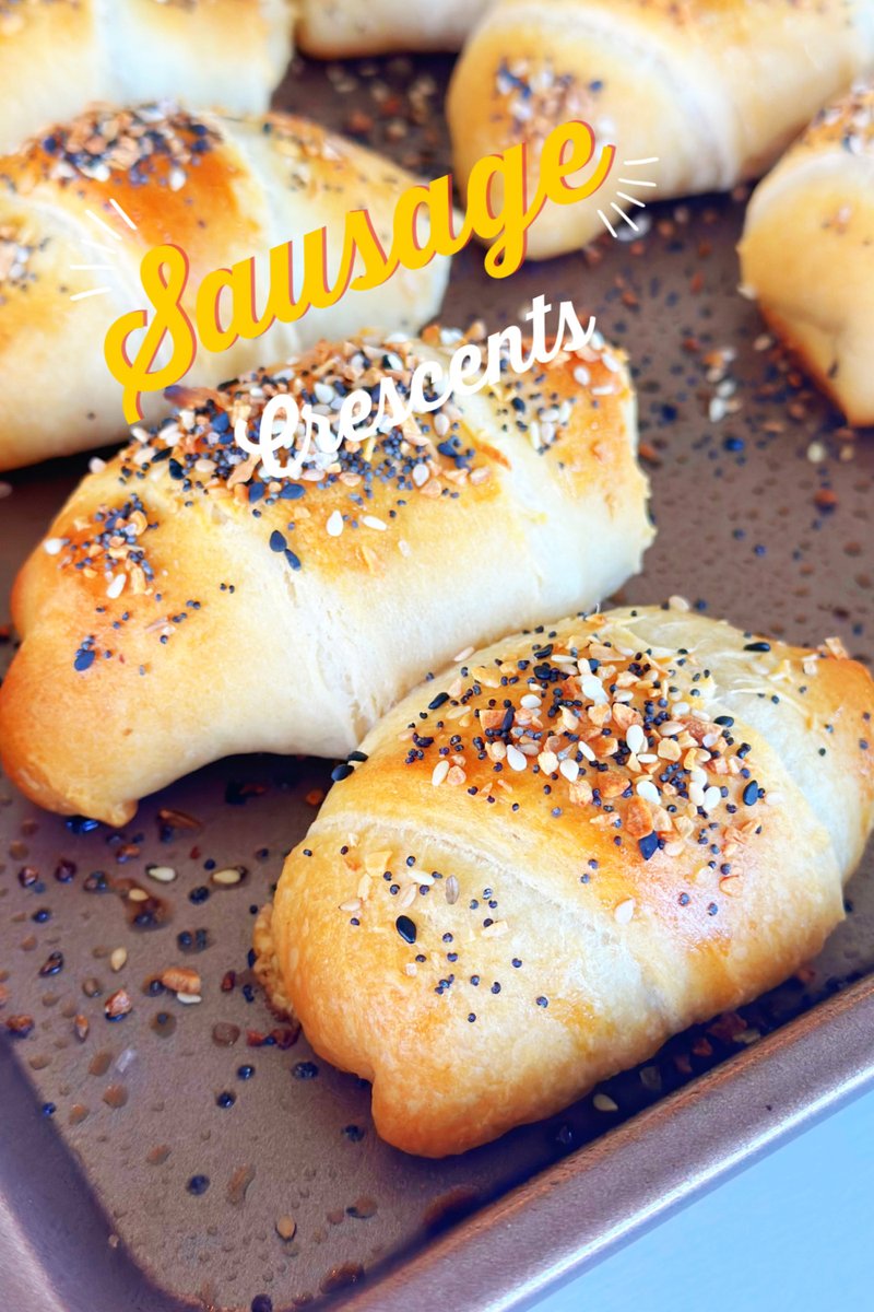 Hello my new friend! These Sausage Cream Cheese Crescents are perfect for any occasion. The rich, creamy sausage filling is a perfect combination of yumminess!
loulougirls.com/2024/04/sausag…
#food #recipes #yummy #breakfastrecipe #pork #quickrecipe #breakfast #onepanmeal #dinnerrecipes