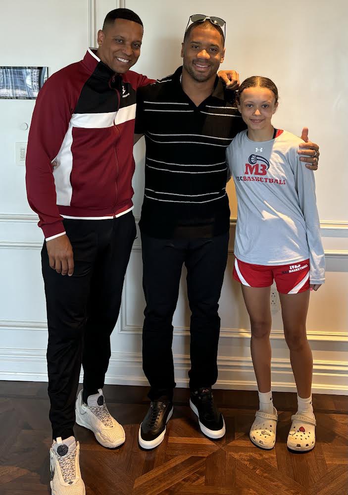 It was great seeing and spending some time with @DangeRussWilson in Pittsburgh this past weekend. Glad he is closer to Ohio now. Happy to have my daughter Jada along with me. Remember to take time to appreciate moments with your family and friends. #limitlessminds #cofounders