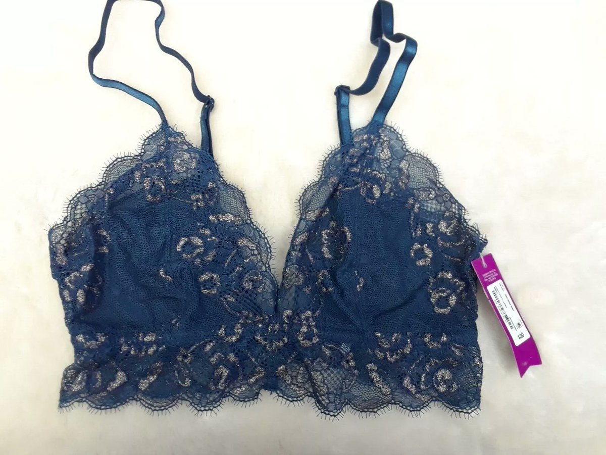 #AMBRIELLE Wireless #LACE Bralette LIGHT #Navy Lurex blue [CHOOSE SIZE] New w/Tags
ebay.com/itm/2764296416…
30% OFF SALE!