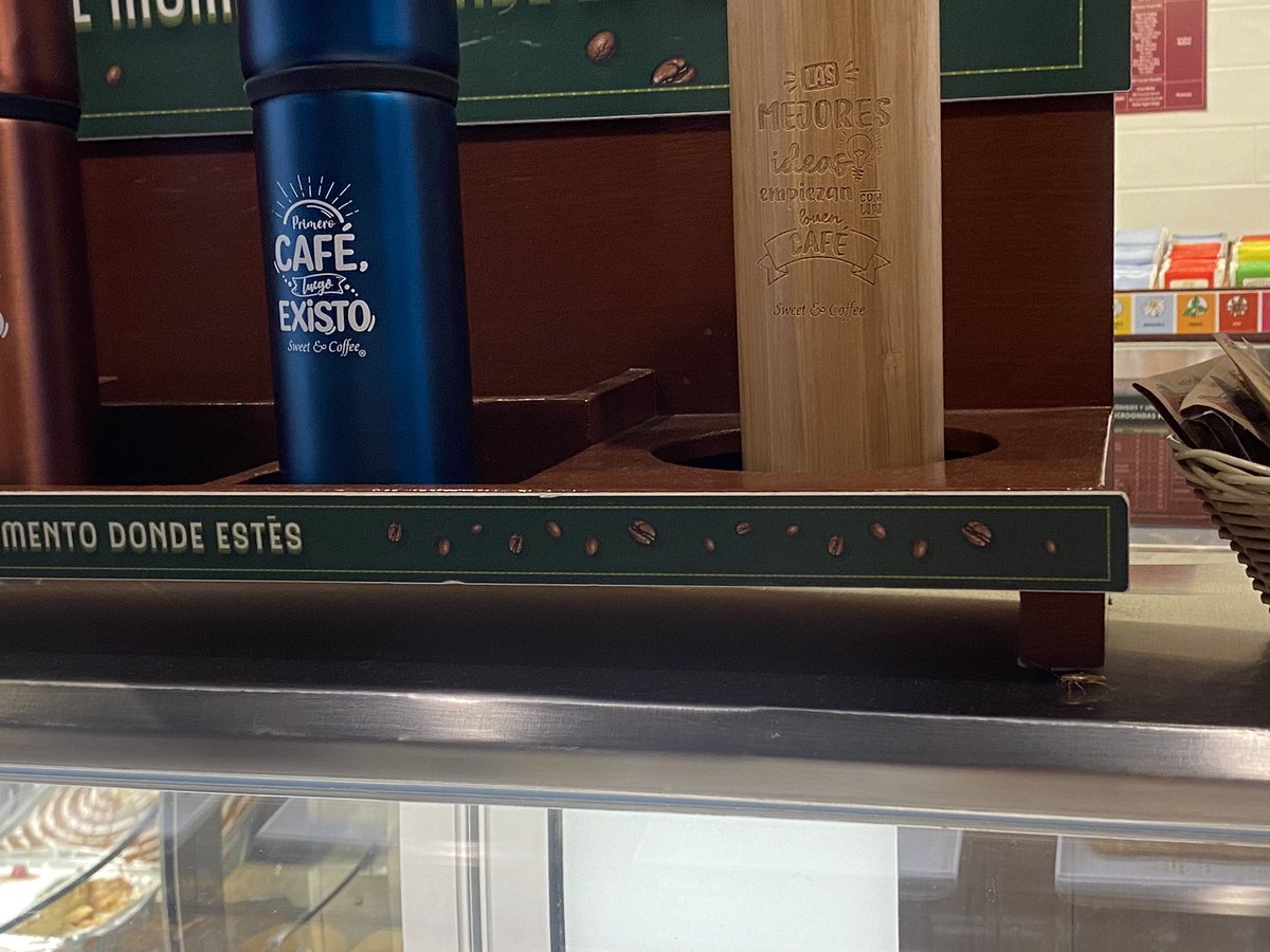 EmergenciasEc's tweet photo. Las proteínas han llegado al Sweet and Coffee del Dorado.
Así sabe más rico el café verdad? https://t.co/2LdOPyzar6