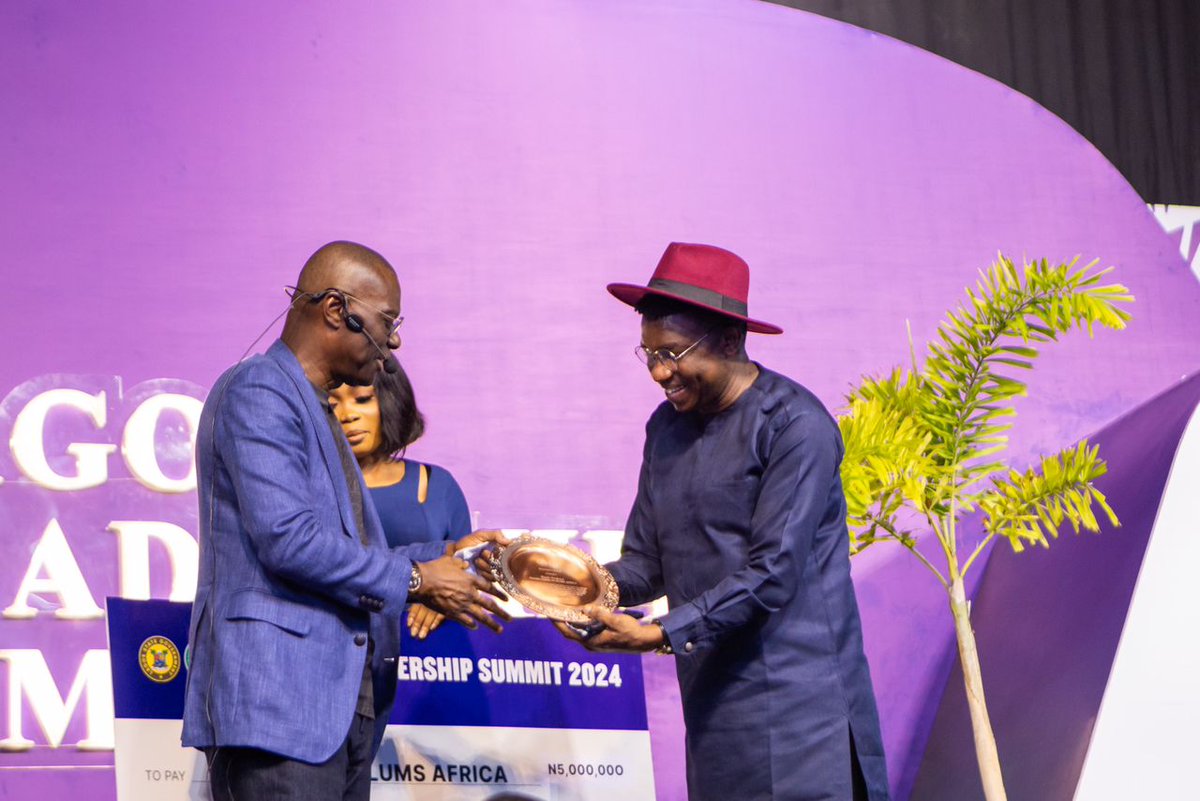 JohnsonAbbaly's tweet photo. Thank you dearly Mr Governor @jidesanwoolu for the incredible support you've shown us at @chessinslums and the Smartan House @EliteSmartans . The world will come to Lagos.
#lagosleadershipsummit
#LLSummit2024 https://t.co/QvcjbrIHkH