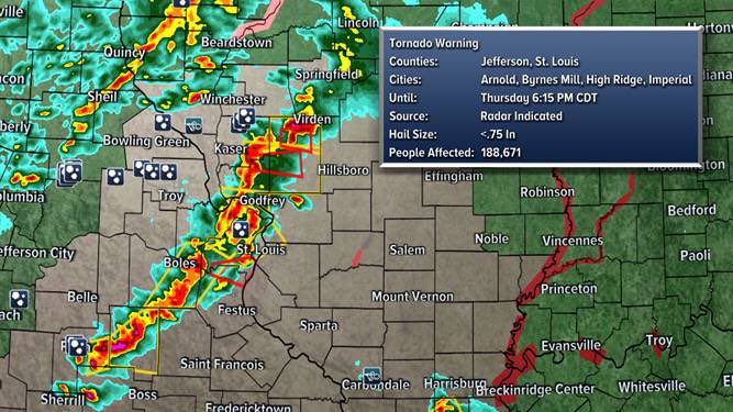 Tornadoes reported in central IL and now warnings up for #STL city limits