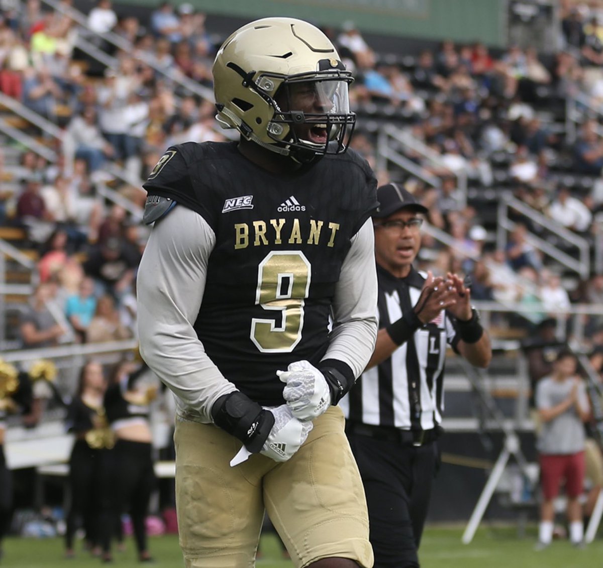 #AGTG After a great phone call with @Coach_McKaig I am blessed to receive an offer from Bryant University! @CoachBeck_PTF @lettermans_ptf