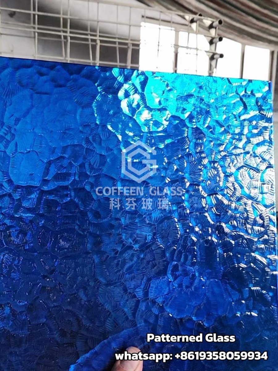 MalinaWang's tweet image. #patternedglass Blue&amp;amp;bronze Oceanic in stock now. whatsapp: +8619358059934.
#figuredglass #tintedglass #glassdoor #glassdoors #cabinetdoors #foldingdoor #foldingdoors #glasswindow #windowglass #cabinetdoor #glasscabinet