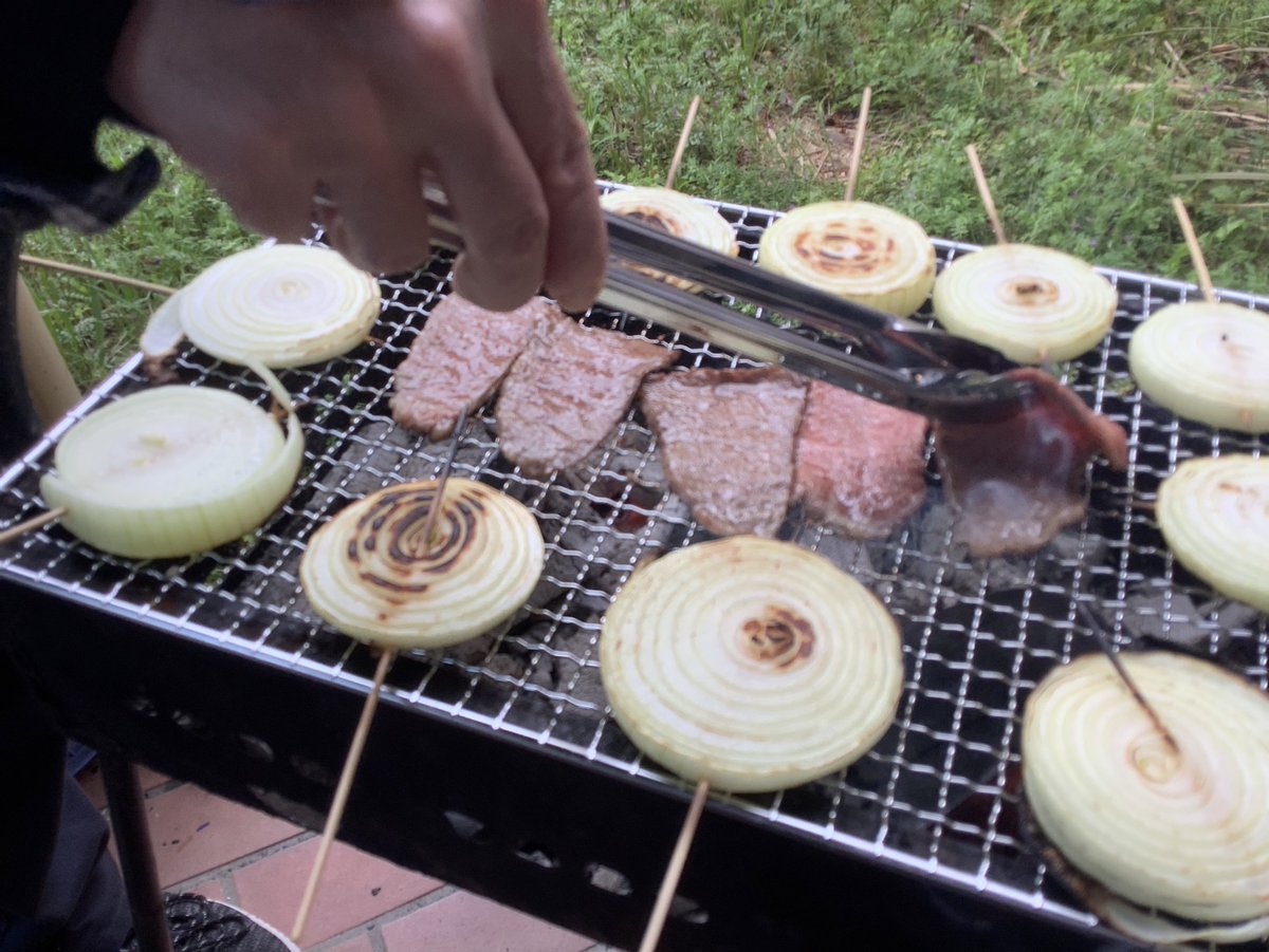 MolbioLab's tweet photo. April! A joint BBQ party with Teranish-Lab to welcome the newcomers! Let's do exciting science! https://t.co/NbuvrZ8s54