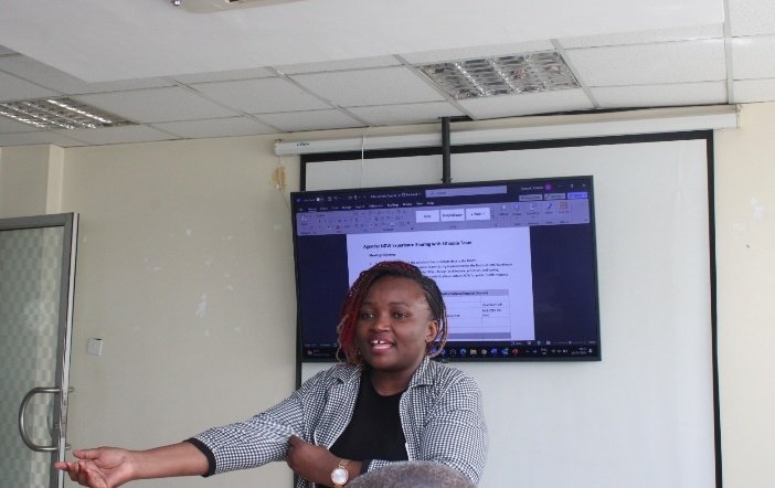 EMBRACING COLLABORATIONS IN HIV STRATEGIC INFORMATION

1) @NASCOP in collaboration with @CDCKenya hosted a team from the @CDCEthiopia & its implementing partners: @jembi_hs & @ICAP_ColumbiaU. The team is in the country to benchmark on the role of a national #datawarehouse (NDW)