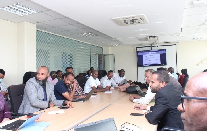 NASCOP's tweet photo. 2) in availing high quality strategic information across all HIV program areas.

Among other benefits, the national de-identified #EMR #datawarehouse supports availability of individual level data for the #HIVprogram complementing the routine aggregate reporting. https://t.co/v7aWKk7DJ4