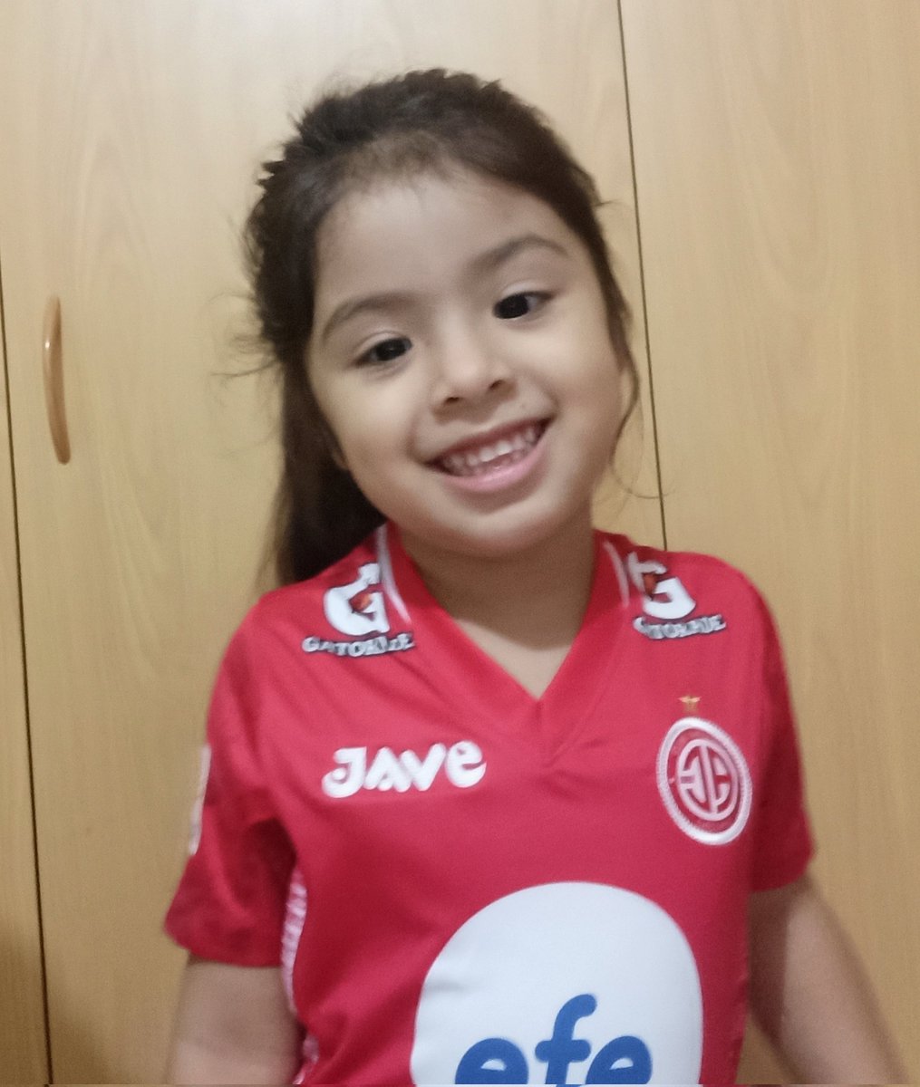 ccalongeaurich's tweet photo. Nido: Estimado padre de familia, con motivo del aniversario de Chiclayo, el día de mañana su niño(a) deberá acudir con un atuendo típico chiclayano.
Yo: No se diga más 
@gentedechiclayo https://t.co/zcTvQskVRX