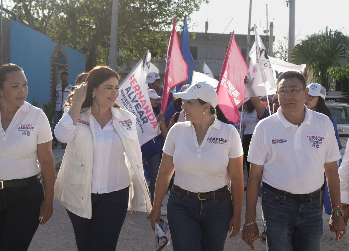 💪🏼💙 ¡Un gran día en #PuertoMorelos! Junto a <a href="/alvearp_mf/">Maria Fernanda Alvear</a>, candidata a presidenta municipal, recorrimos las calles de este hermoso Pueblo Mágico, saludando a los portomorelenses y escuchando todas sus necesidades. Seguimos adelante, ¡con Fuerza y Corazón!