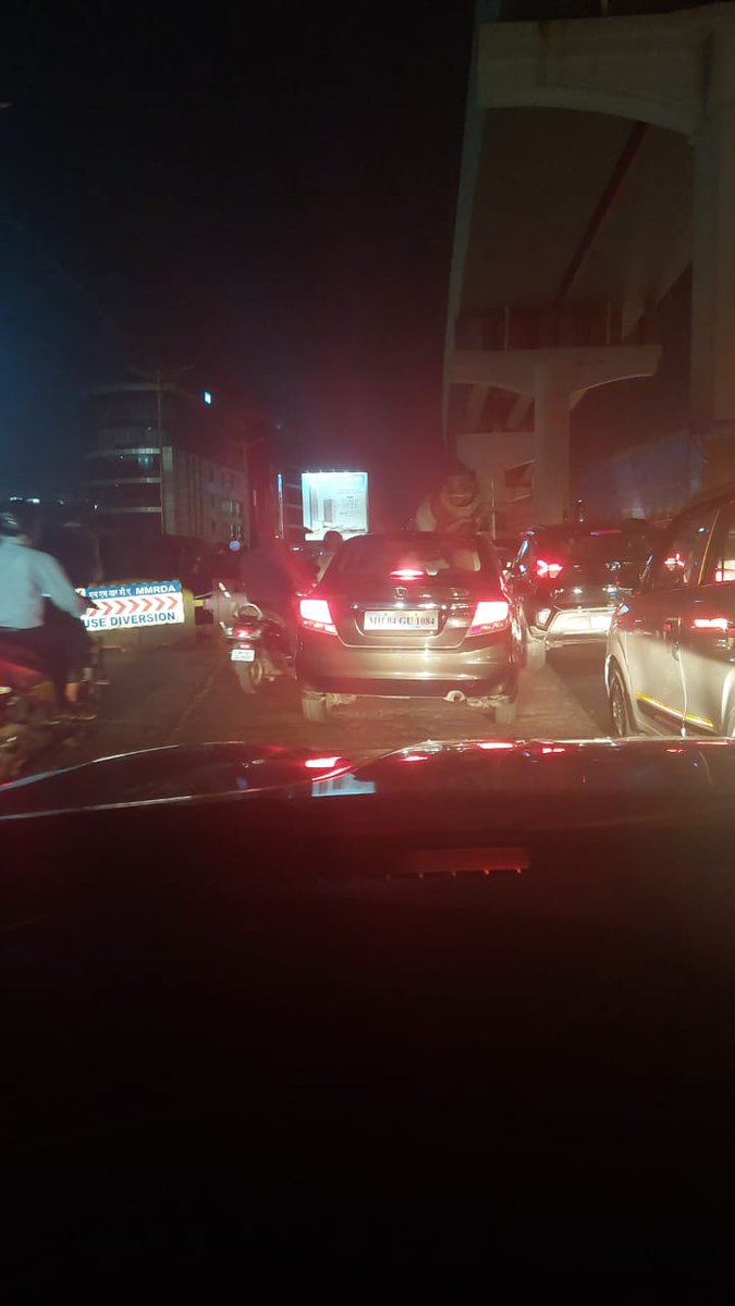 WeAllConnectwAc's tweet photo. @MMRDAOfficial @AshwiniBhide @DrSanMukherjee Sir, Ma'am, do we have a deadline to complete the subway work on WEH near Growels Mall Kandivali ?
Your officer Mr Ansari had given a commitment that the work would becompleted by May24we don't seethat happening
Citizens are suffering https://t.co/zEbjMmBawY