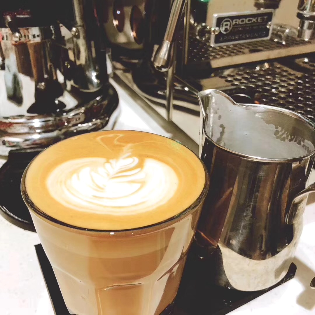 Latte☕️ 下次可以兼职做咖啡师