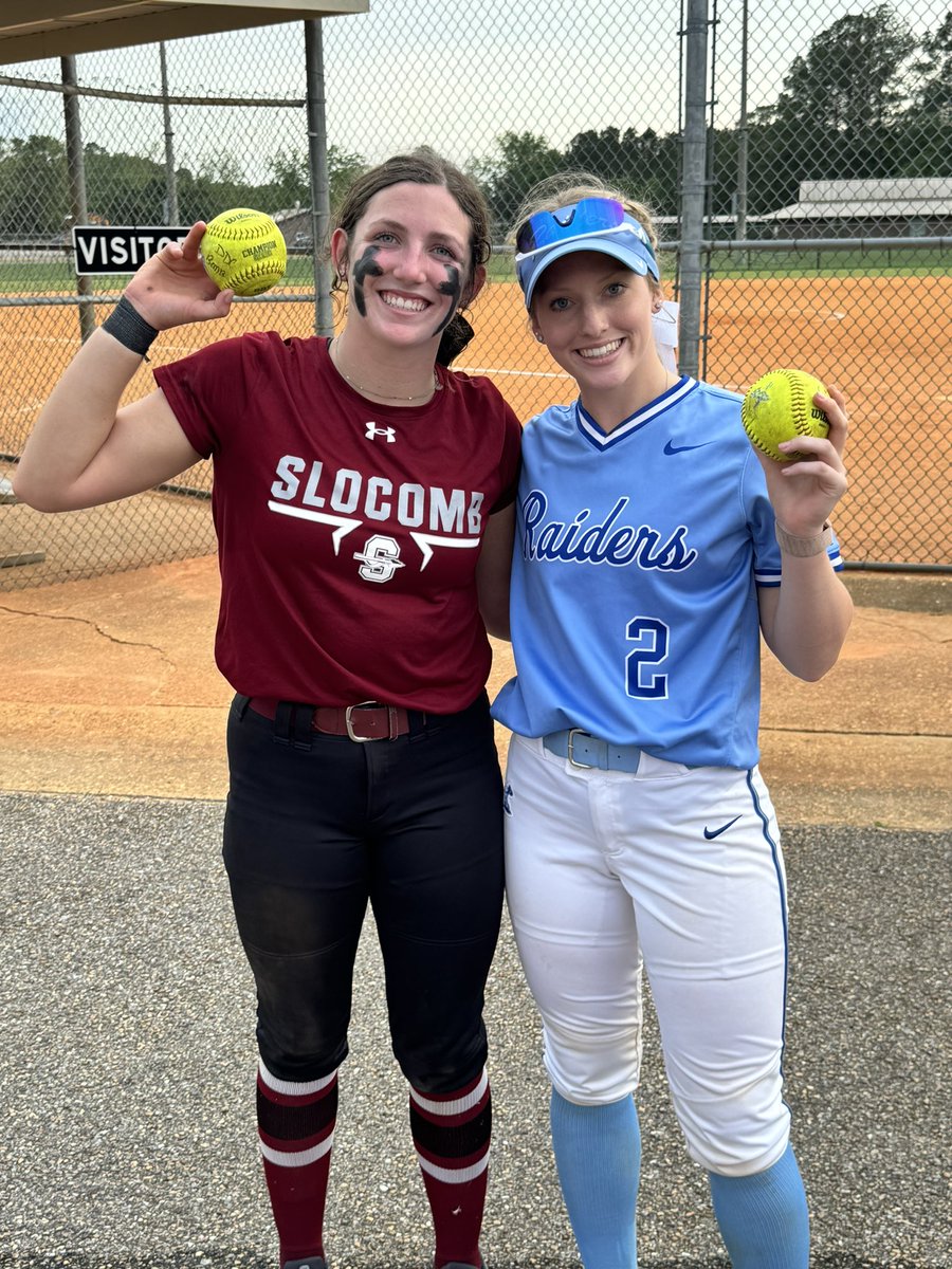 A bomb for both me and my future South AL teammate @GracieJoWard!! #AllGasNoBreaks #grg @SouthAlabamaSB @BclarkUSA @StinaMcC7 @impactcaymol @HARaiders