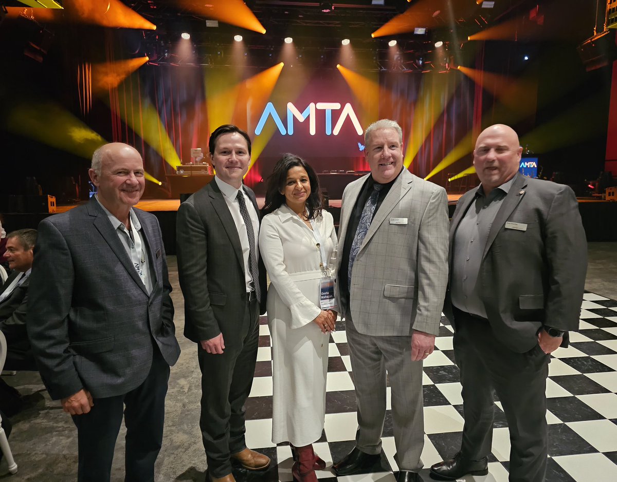 DevinDVote's tweet photo. Honoured to speak at the @AMTA_ca Awards Night to celebrate the amazing men and women in Alberta’s trucking industry. https://t.co/MAez7kITGo