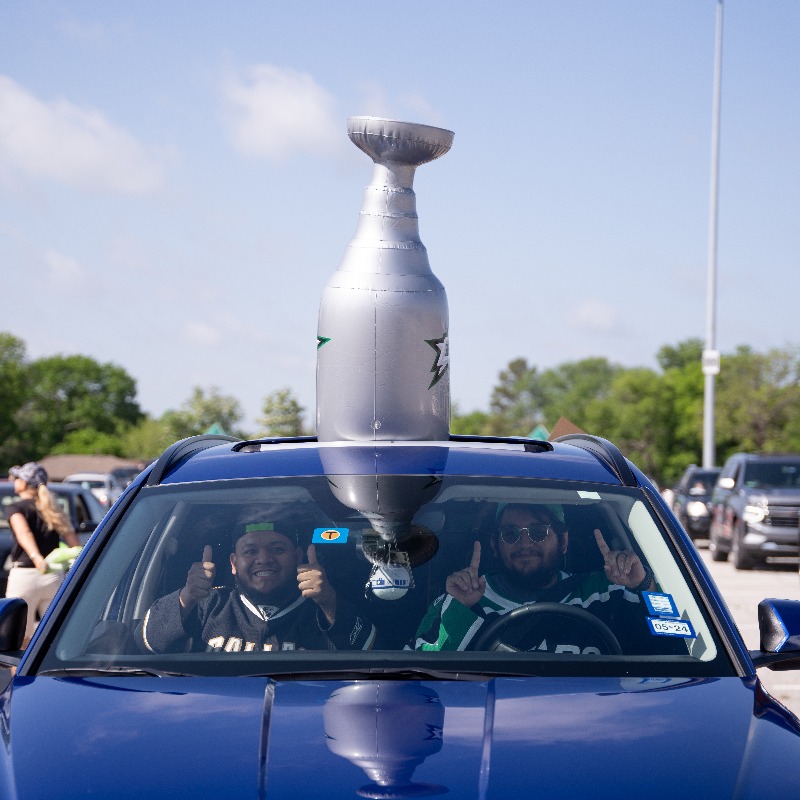 DallasStars's tweet photo. Y'all ready to party, #TexasHockey style? 🎉

Join us for our Playoffs Drive Thru Rally and Block Party TOMORROW at @gilleysdallas from 4-7pm! 🚙🎶

Info and registration ⤵️