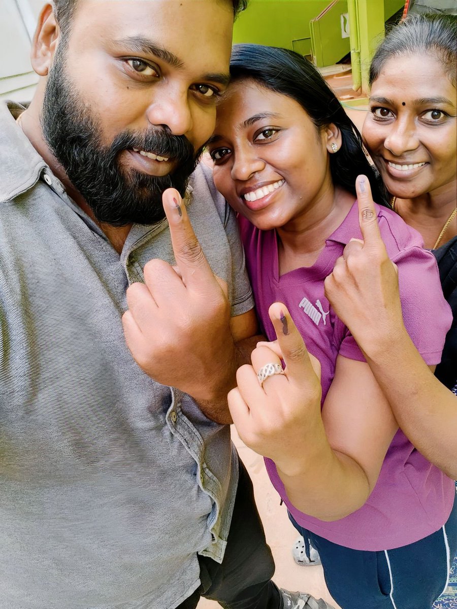 Giving my vote to the Right candidate and the Right party without selling my Birthright is not Pride, it's a duty of mine.
Our votes are for the well being of the next generation!! 🎙️ 🎙️🎙️💪💪💪
 #VoteForDemocracy
 #NoABCD #Elections2024 #LokSabhaElection2024 #NTK_Symbol_மைக்