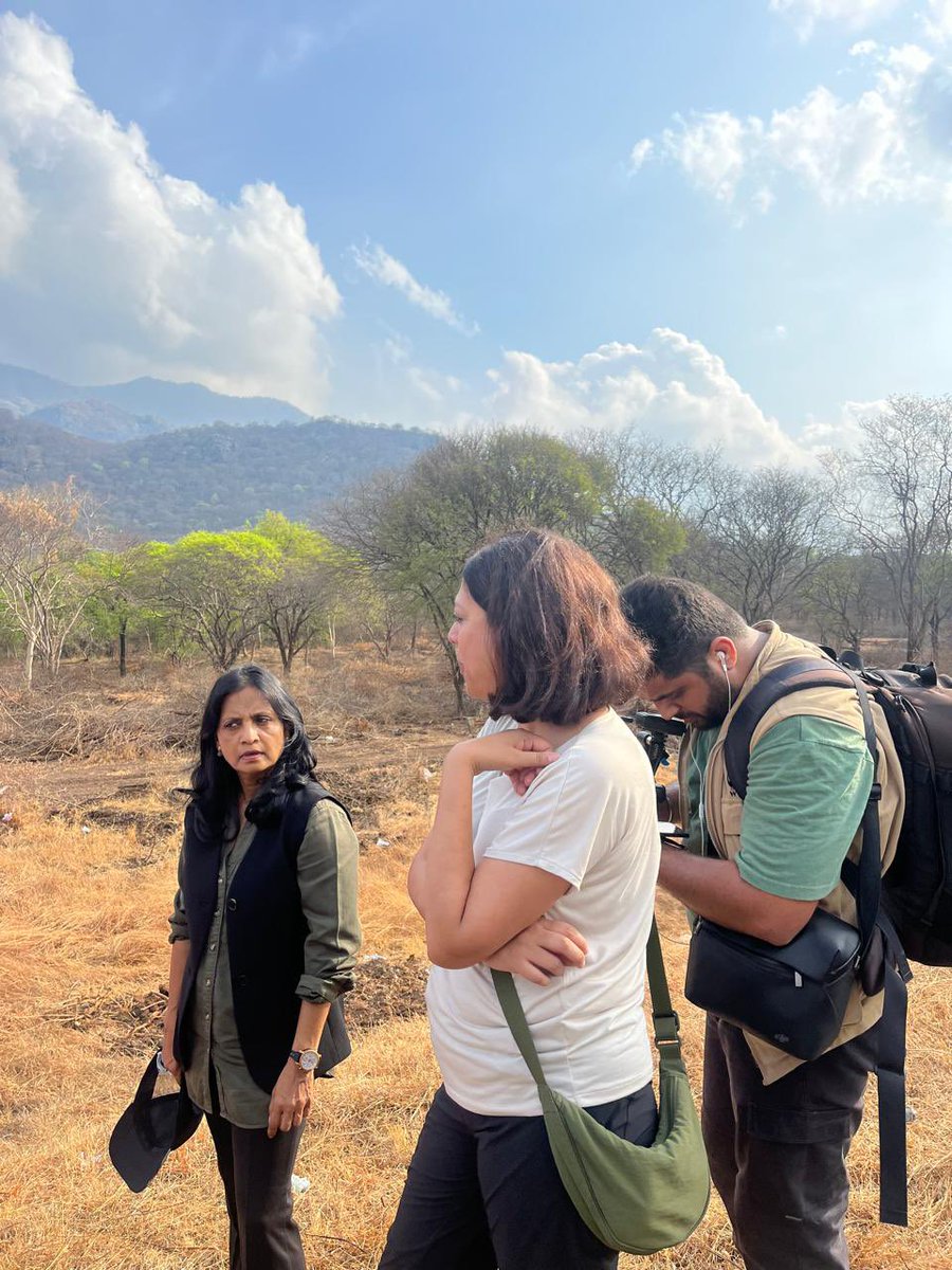 Spent the last few days with the dynamic @supriyasahuias in the heat and dust of #tamilnadu …#conservation issues are complex .. and sometimes getting different govt departments to talk to each other can resolve a lot