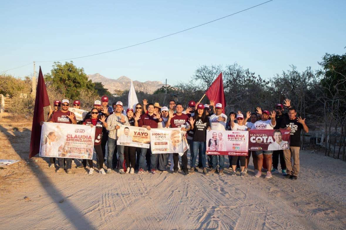 YayoVanWormer's tweet photo. Llegamos a la colonia Paredones, tocando las puertas de los hogares para seguir haciendo historia en el #Sexto Distrito. ¡Gracias por el cálido recibimiento!
#SextoDistrito
#5de5 https://t.co/3VorikeGi2