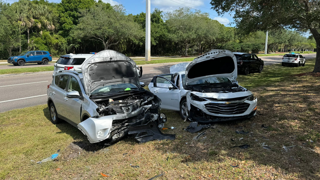 WITHSTOOD A TASER | 'The suspect was able to withstand the taser deployment, multiple deployments, pulling barbs out of his body,' the spokesperson for PSLPD told CBS12's @katievbentetv. Read more: bit.ly/4aFju5f