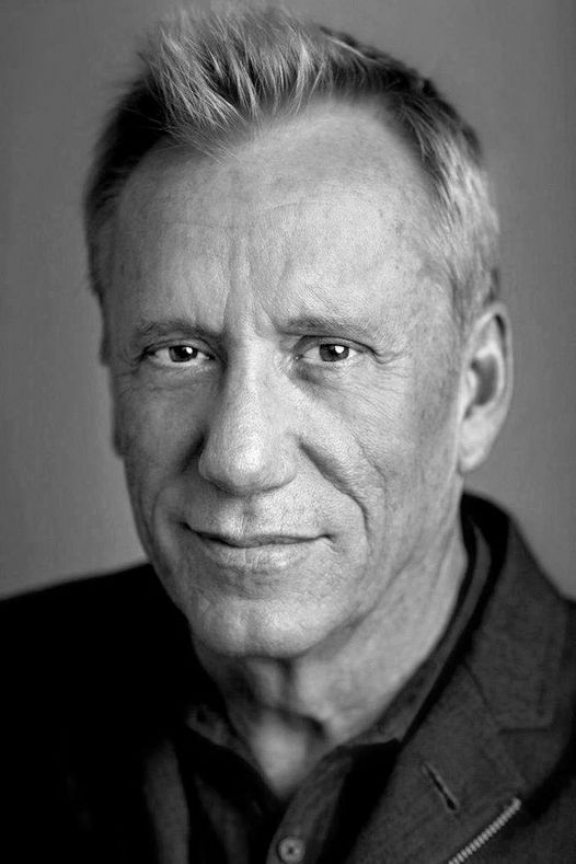 Happy Birthday #JamesWoods. You have always been an incredible and unforgettable actor (I Loved you and Brian in 'Best Seller', what a performance) and now you are a Speaker of the Truth and I'm sorry you have had to pay the price for it. Wishing you all the best!