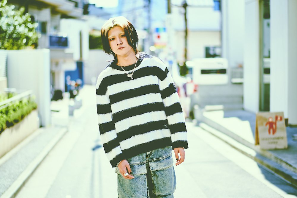 livedoornews's tweet photo. ＼#edhiiiboi サイン入りチェキを1名様にプレゼント！／
@qj_webと@livedoornewsをフォロー＆この投稿RTで応募完了
・5/4（土）12時〆切
・当選者にはQJ編集部からDMでご連絡

【インタビュー】高校生ラッパー・edhiii boi「BMSGのアーティストたちは“家族”」
https://t.co/sUvV9RXPFv

#PR https://t.co/O9phPkl3bs