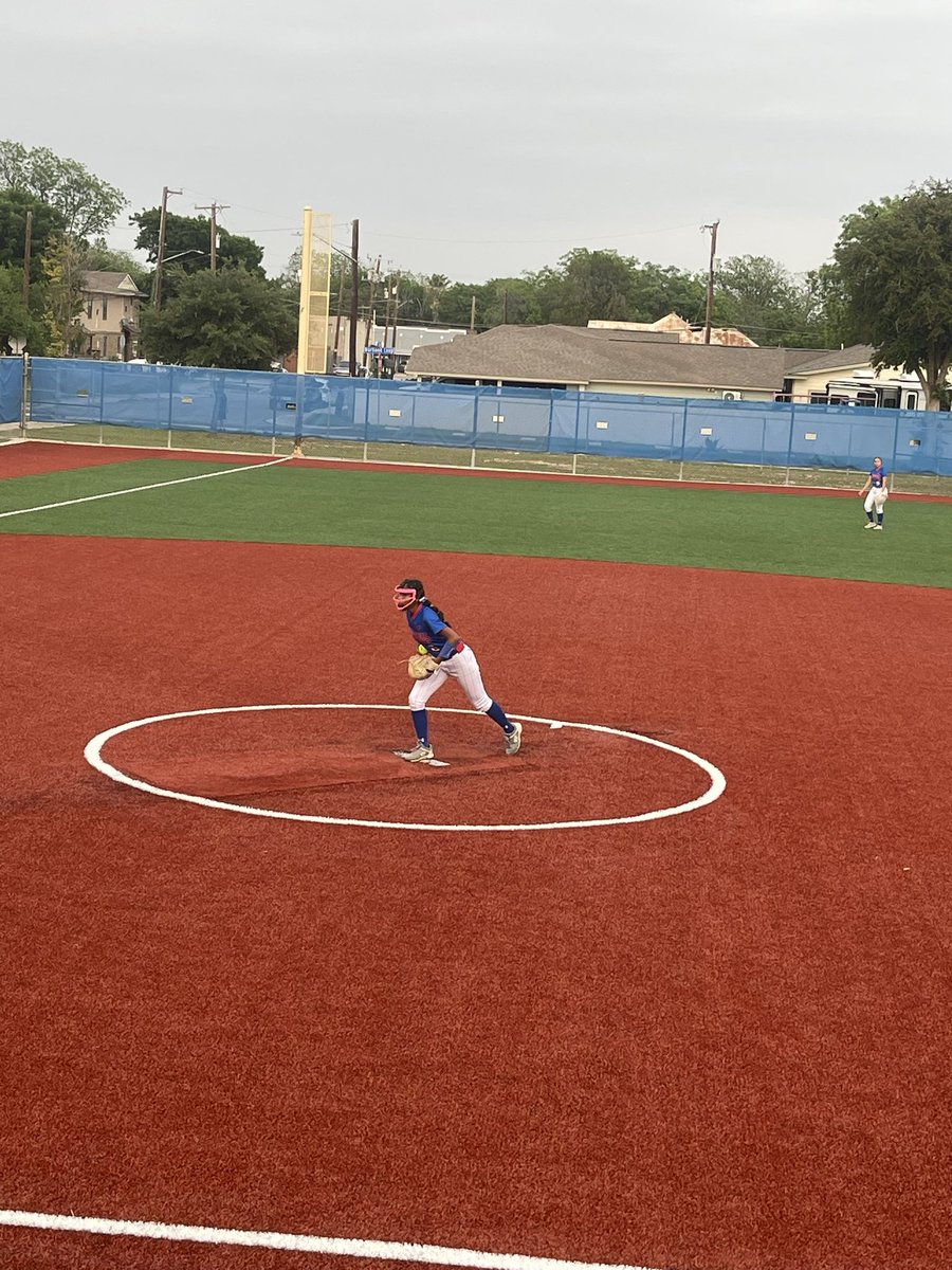 Last game of the season 🥎