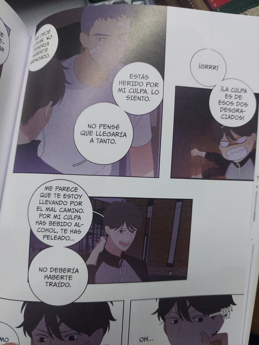 sao_a19's tweet photo. Hay algunos momentos en los que se invierten el orden de los paneles @NormaEdManga espero que se arreglen estos detalles en un futuro #heredará #hereuaremanhua @djun https://t.co/HePMHFc3qE