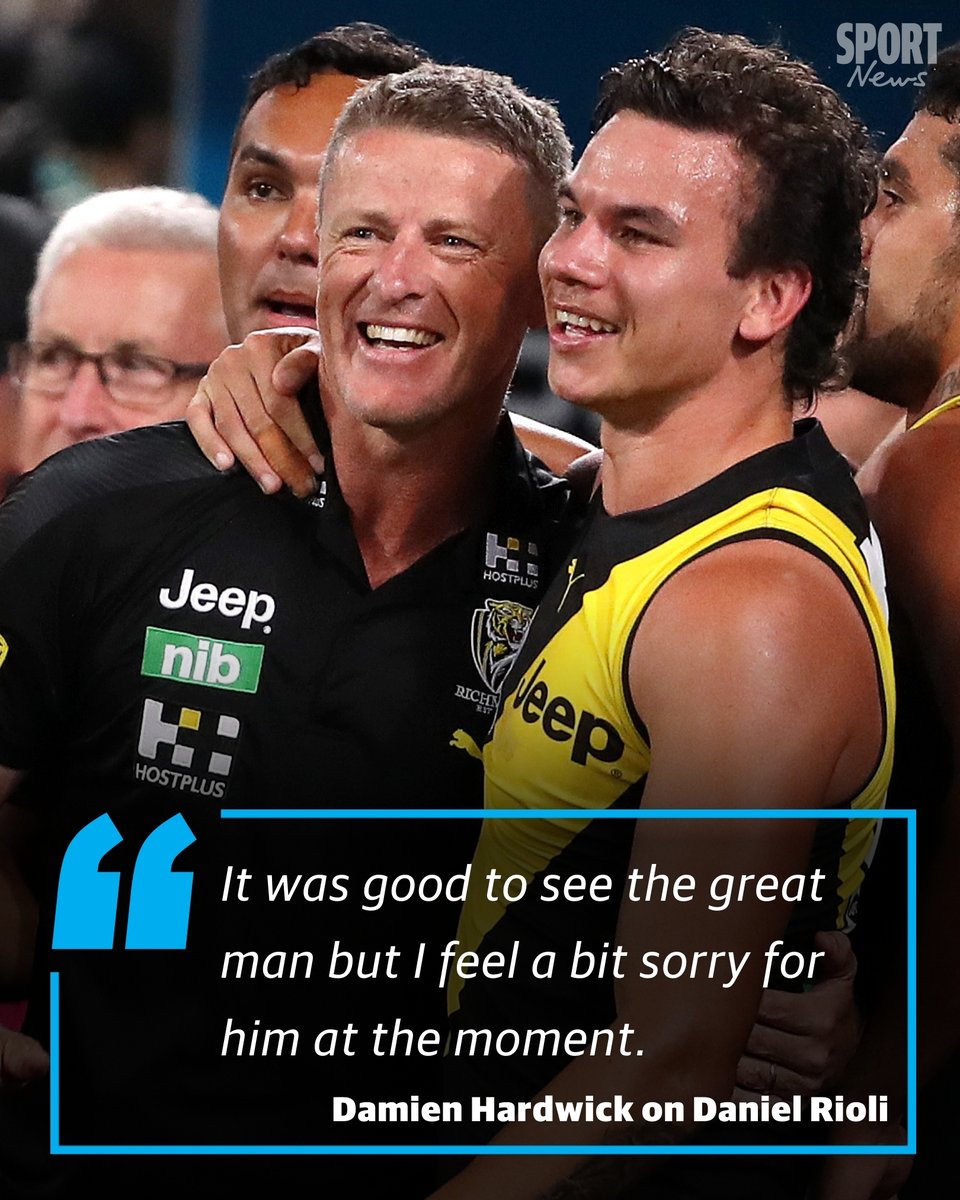 The rumour mill went into overdrive when Daniel Rioli met Damien Hardwick on the Gold Coast. But the Suns coach has cleared up the reunion. ✍️ @CallumjDick Story: tinyurl.com/yhtadxx4