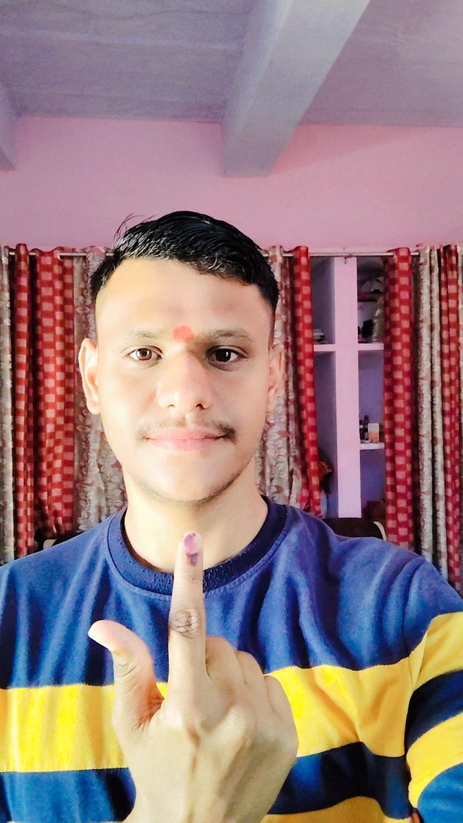 Vishnu_Sharma__'s tweet photo. में सभी मतदाताओं से निवेदन करता हूँ कि आप सभी लोकतंत्र को मजबूत बनाने के लिए वोट अवश्य डालें मैंने अपना वोट दे दिया है और आप सभी भी अपने मतदान का प्रयोग करें।
#ElectionDay
#ElectionsWithSunNews
#ElectionWithIndiaTV
#ElectionWithPatrika
@ECISVEEP https://t.co/ptEvhrSLR8