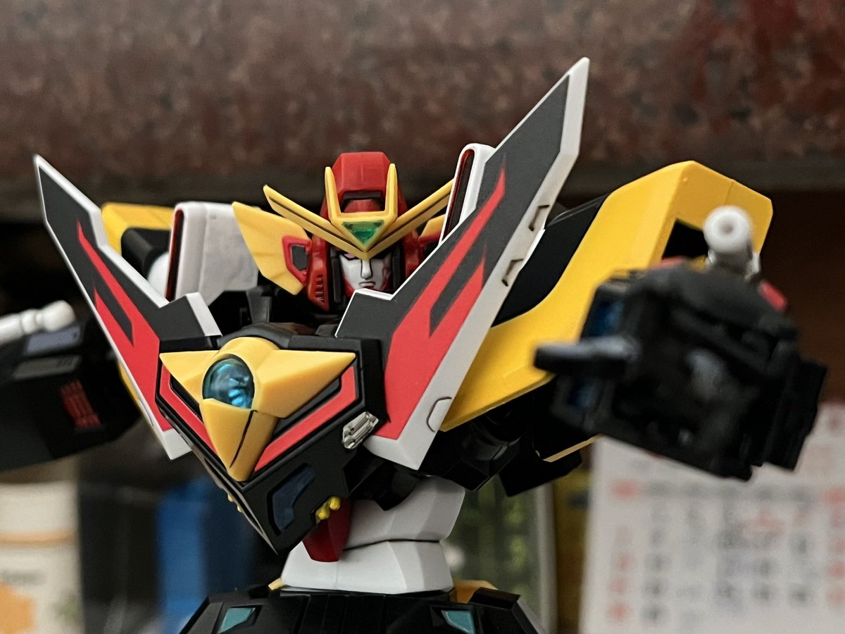 ShimataniAki's tweet photo. やっと揃って完成した、グランナイツの諸君、最終合神を行う!
#超重神グラヴィオン #MODERIOD #グラヴィオンZwei #大張正己 https://t.co/ysPlB9hsVW