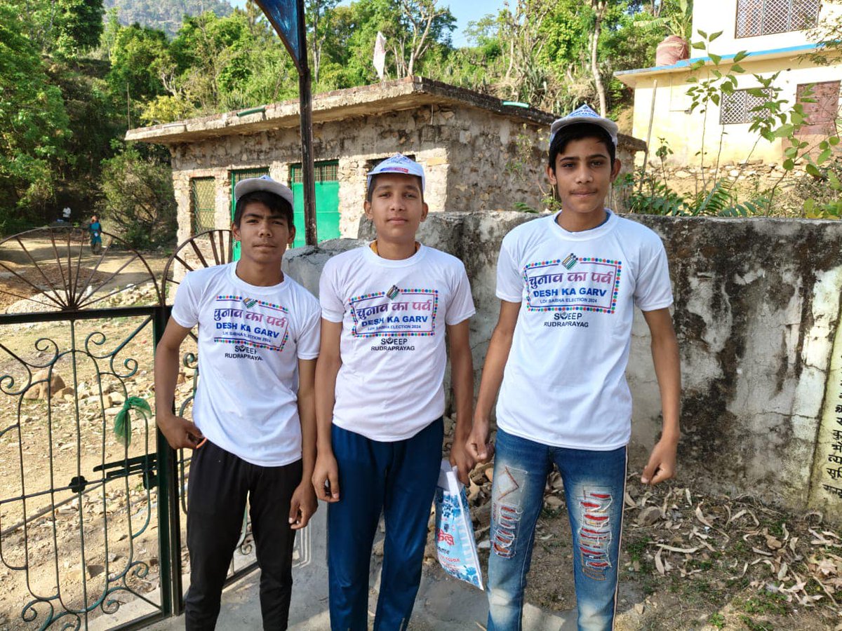 In Pictures: Volunteers assist elderly voters in reaching the polling booths in Rudraprayag, Uttarakhand