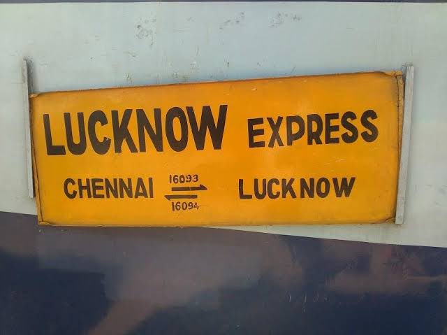 On time 07:30 PM From Ekana Station #LSGvsCSK