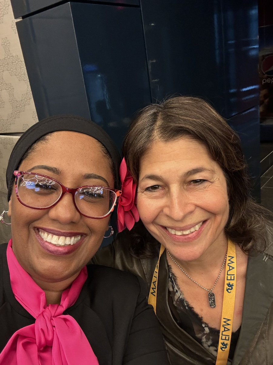 fadul_nada's tweet photo. I am incredibly proud and humbled to be an #ELUM and part of this amazing group of women on fire. Thanks to Dean @BradleyBritigan and @ShirleyDelair for the sponsorship and believing in me 
My @ELAMProgram journey has been one of the most leadership defining experiences. Thanks @NancyDSpector, Dr. Erica Brown, ELAM staff, all the #ELAM2024 class and my Learning community and all the friends I made through this journey.